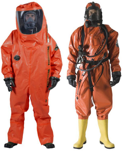 Костюмы изолирующие